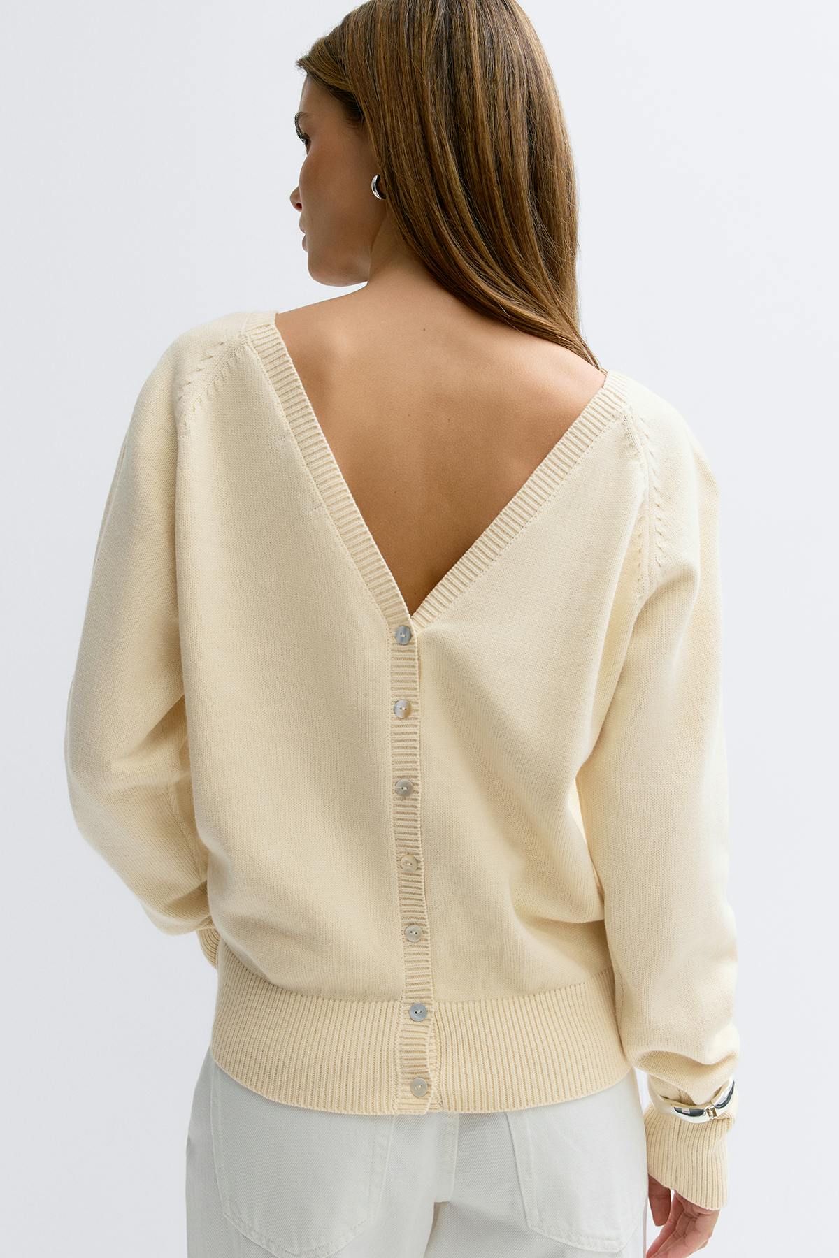 Knitted cardigan