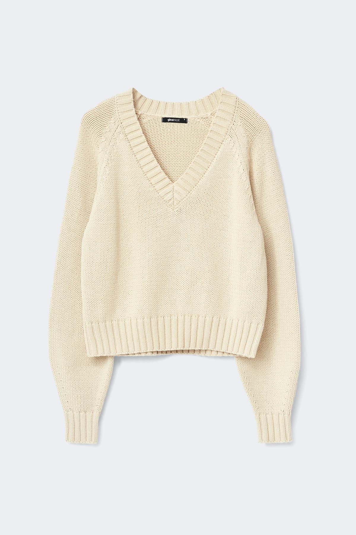 V-neck knitted sweater