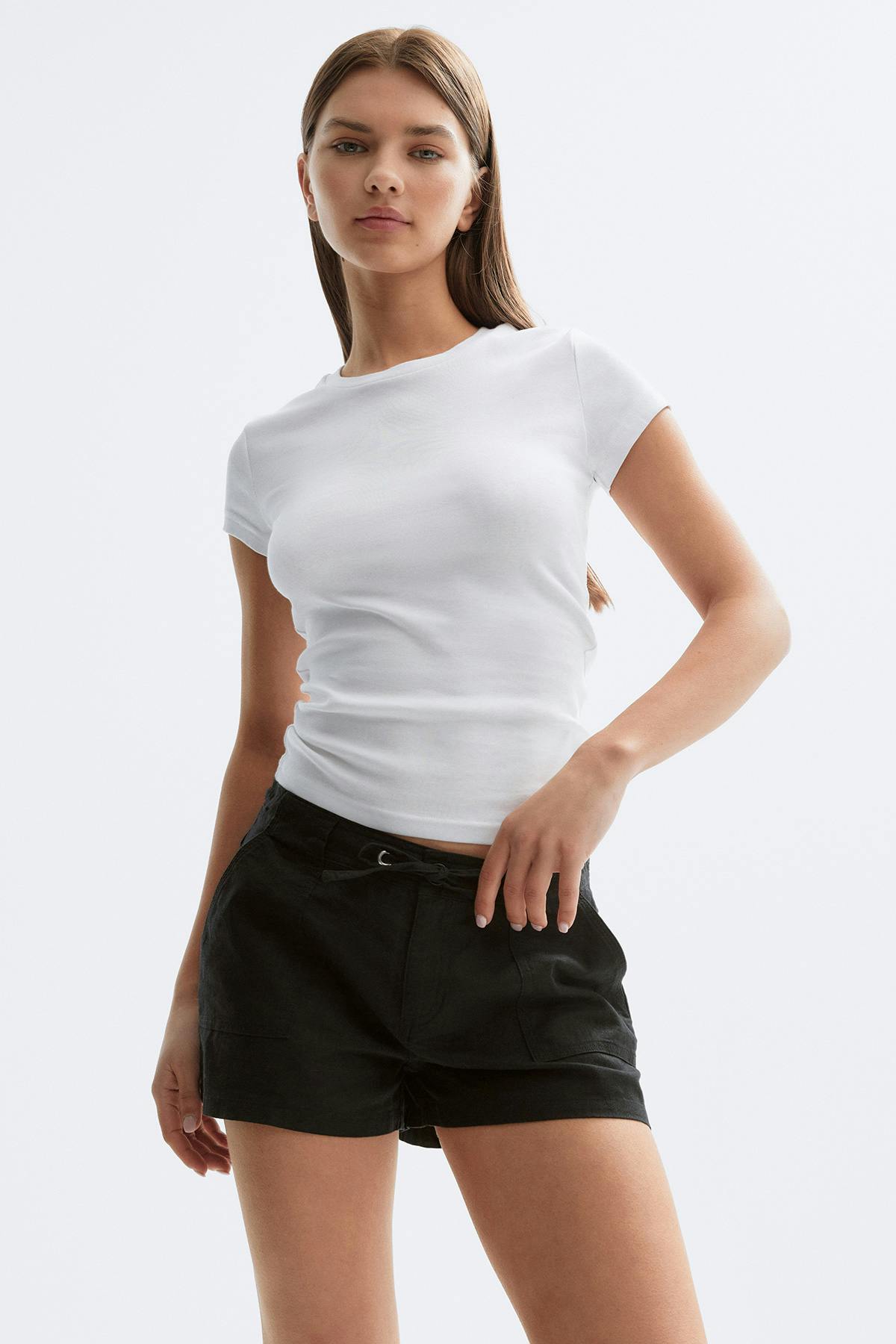 Linen blend mini cargo shorts