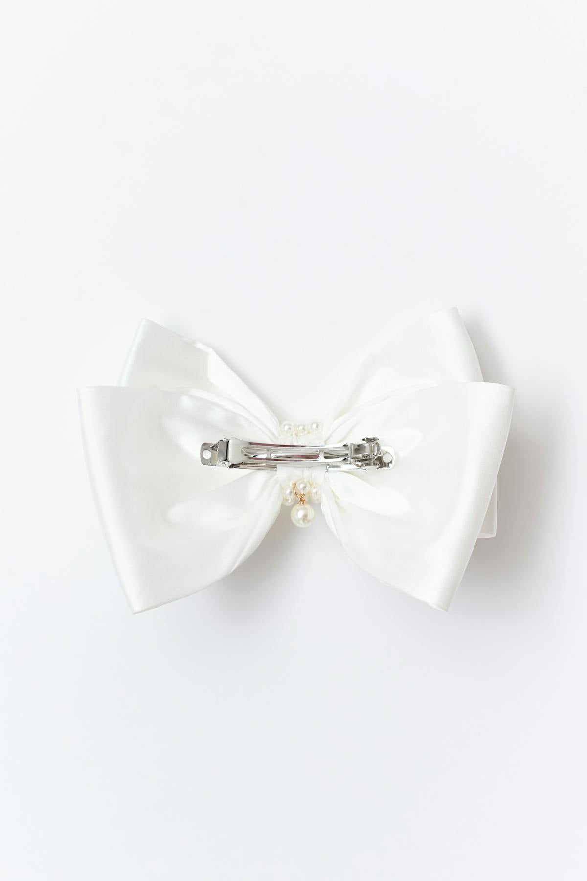 Bow hair clip