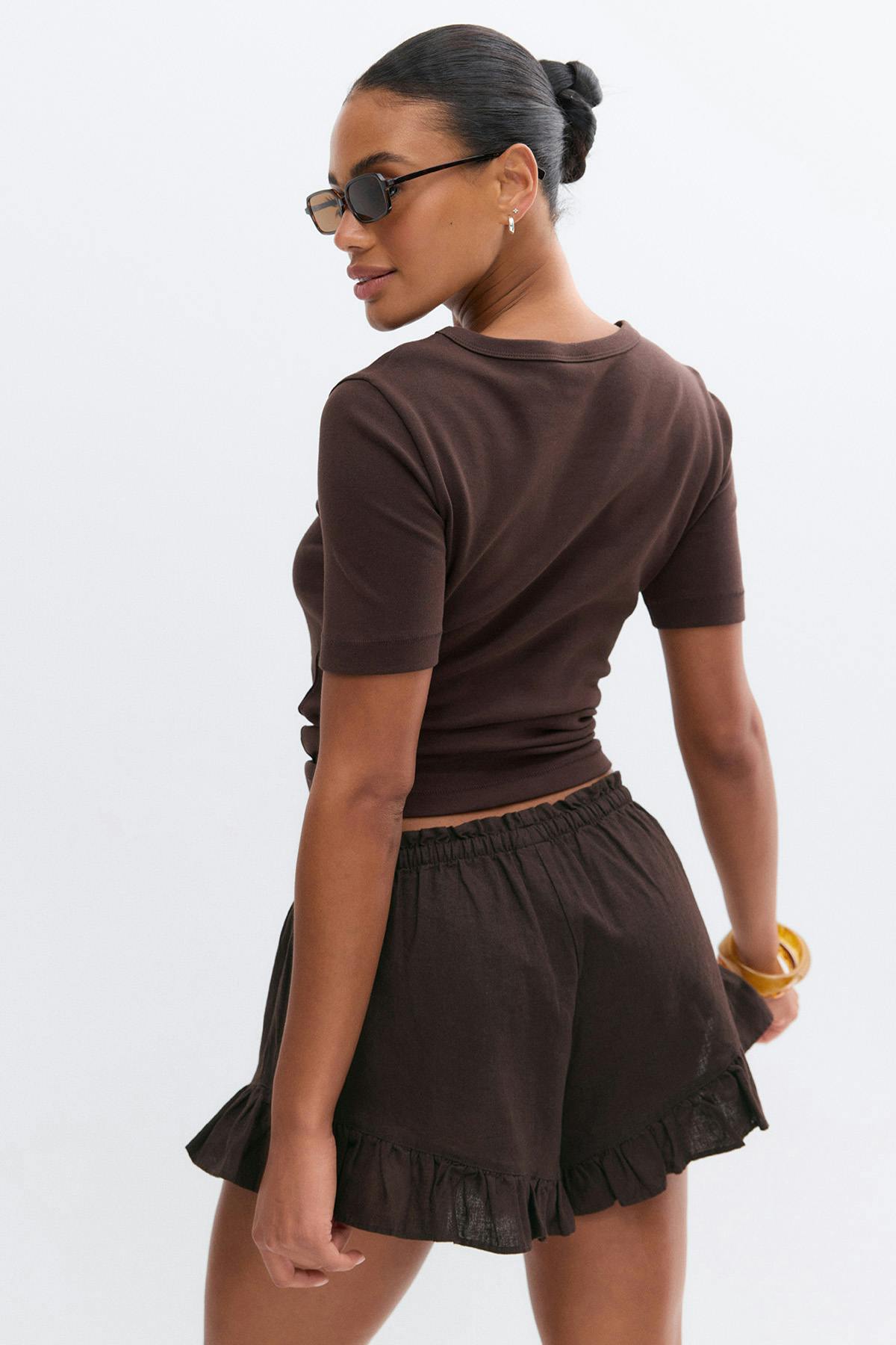 Linen blend frill shorts