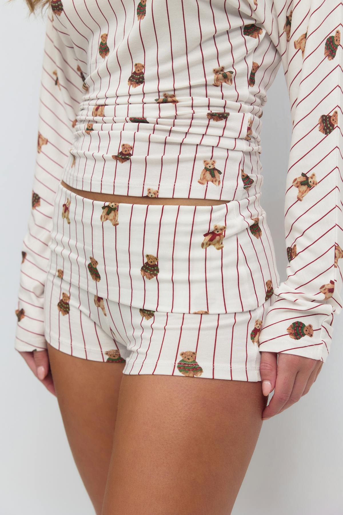 Soft folded loungewear shorts