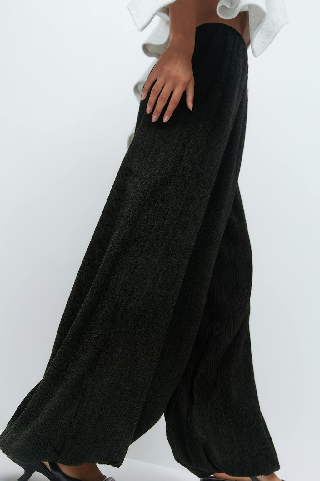 Balloon trousers