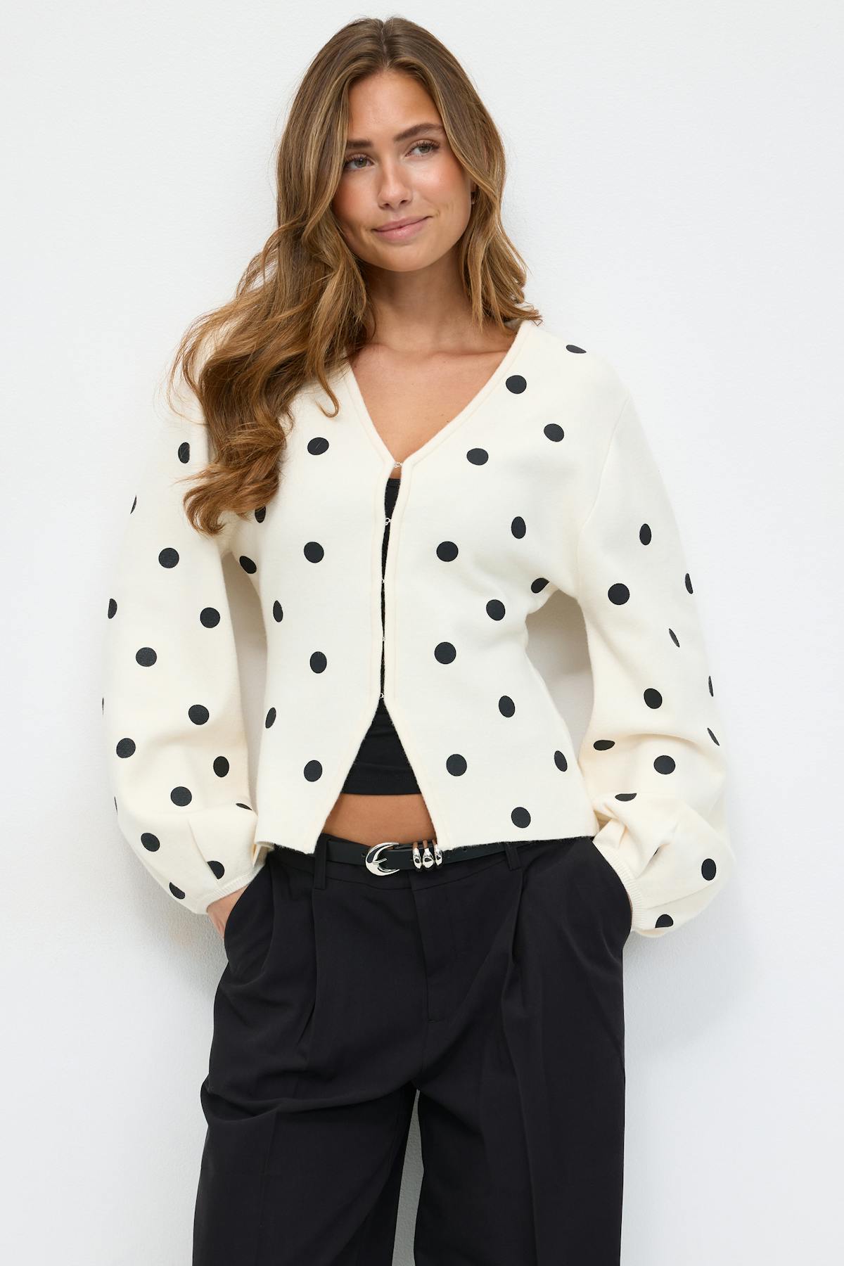 Jacquard knitted cardigan