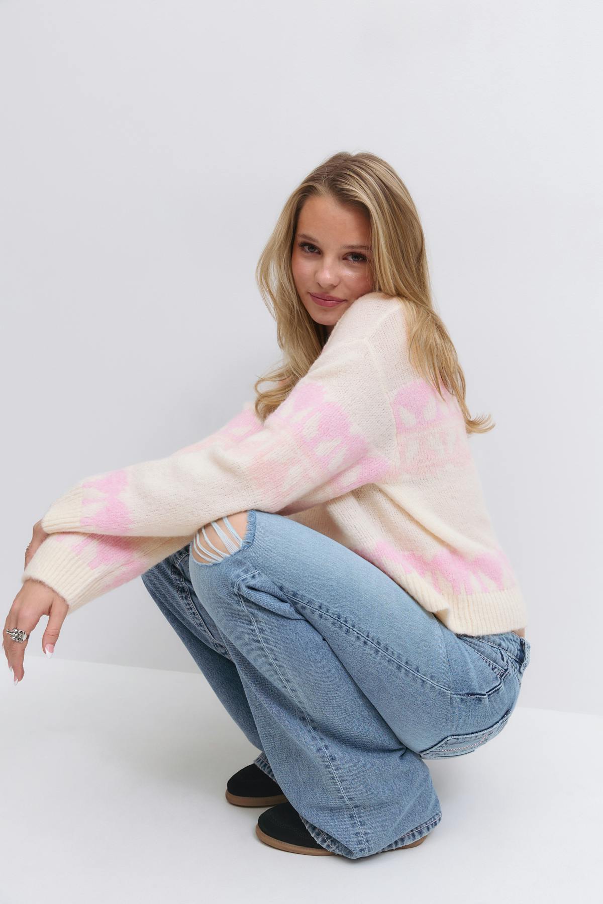 Y ski knitted sweater
