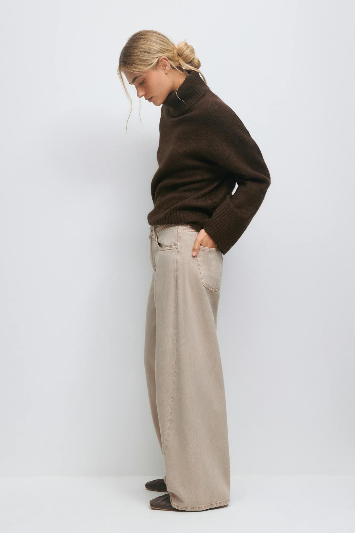Barrel balloon jeans