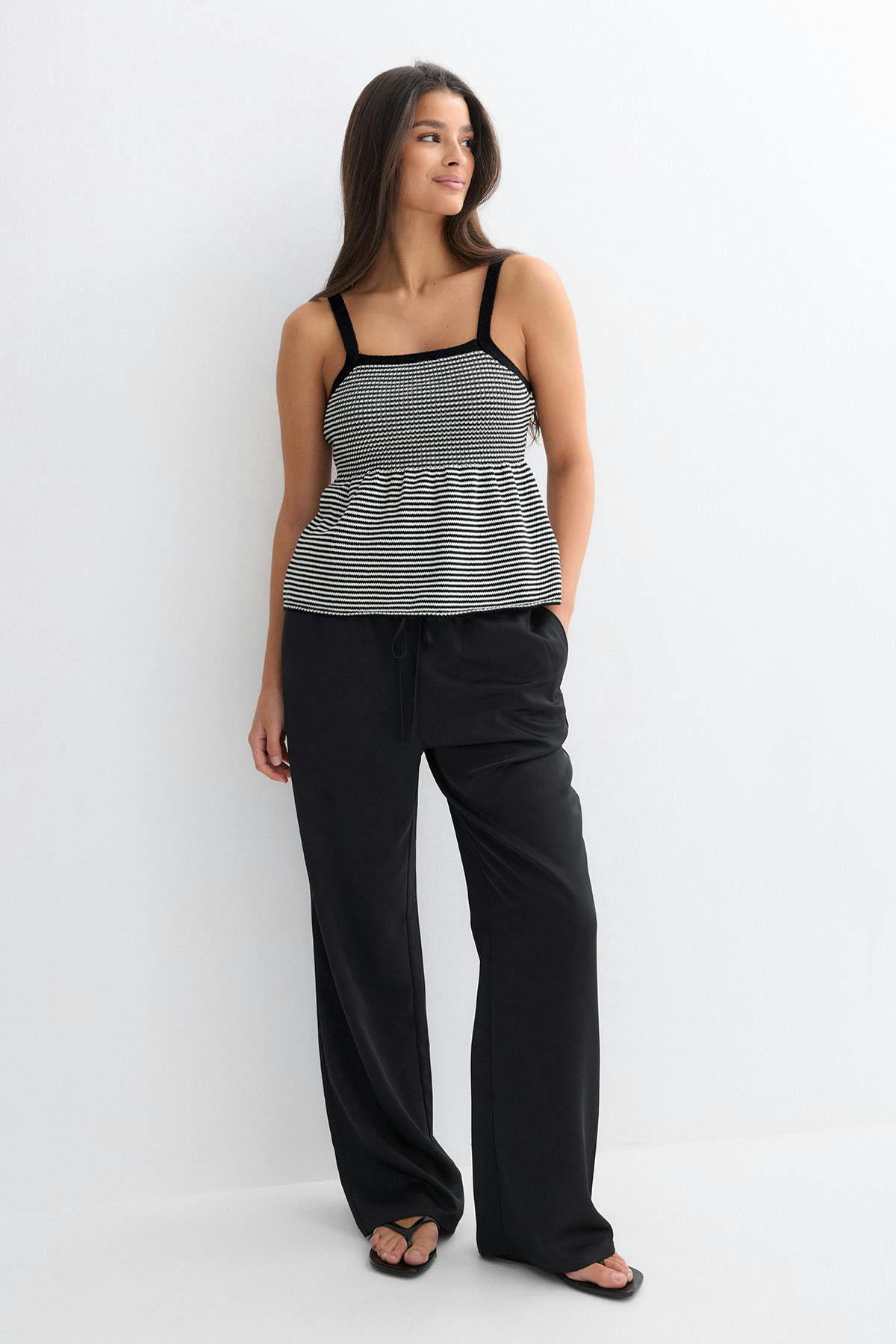 Knitted cotton singlet
