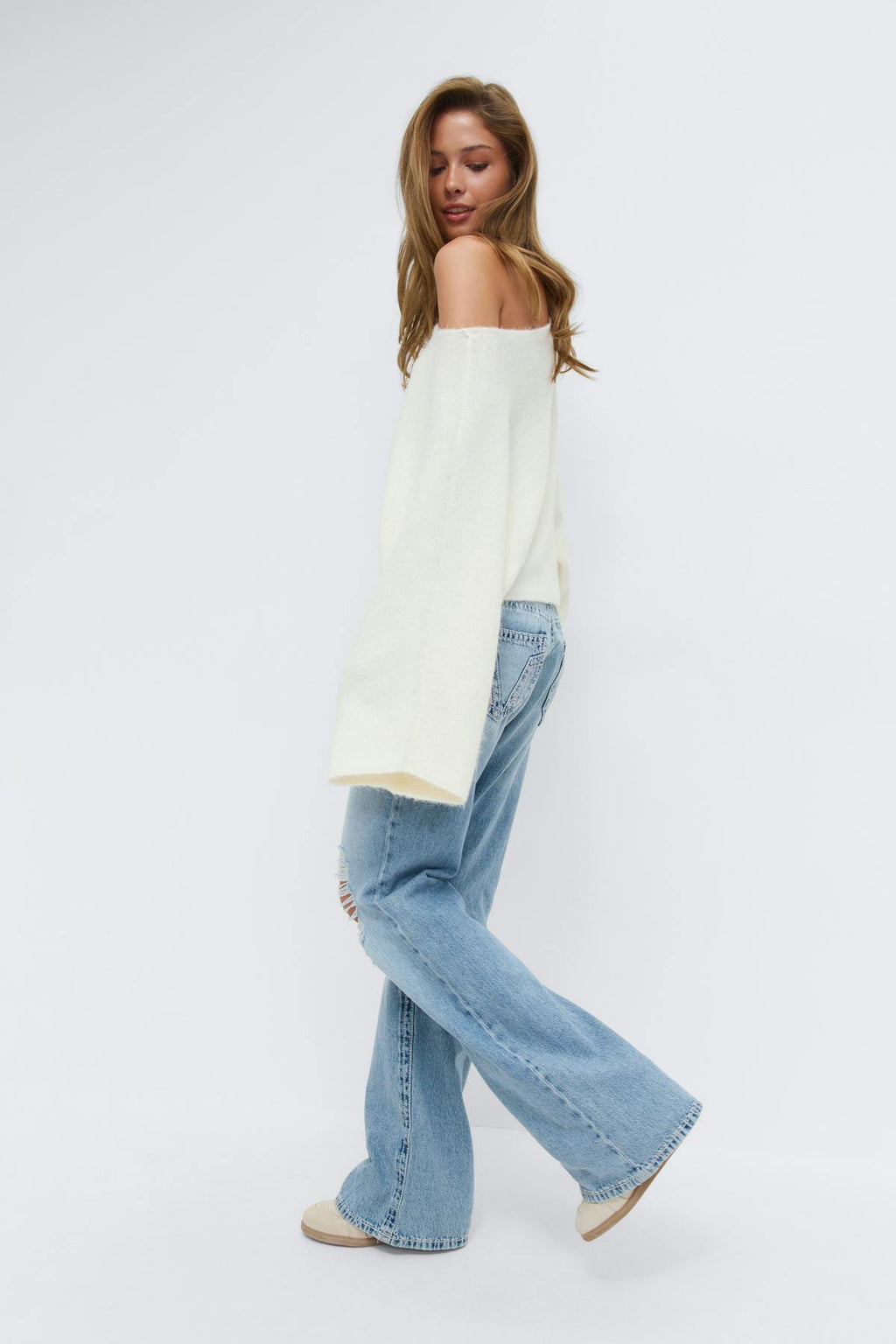 14+ for real low loose jeans