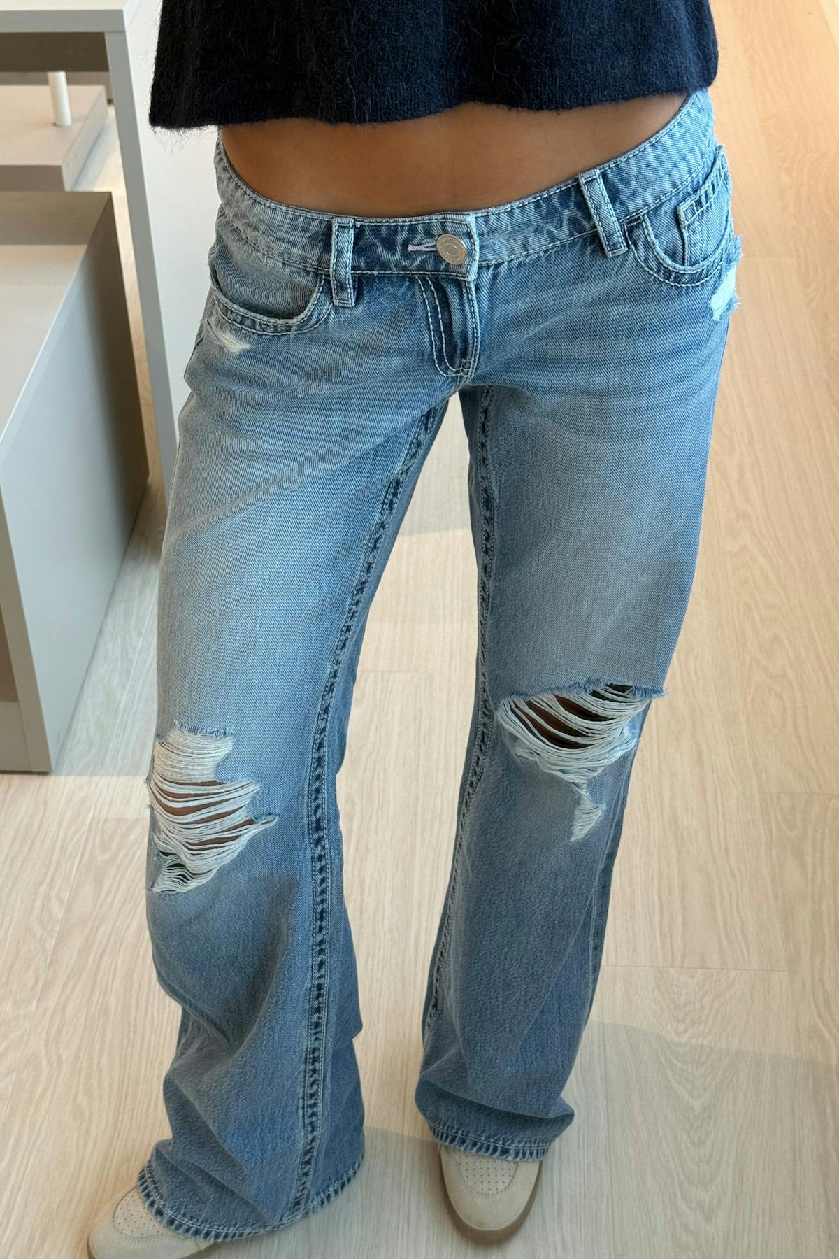 14+ for real low loose jeans