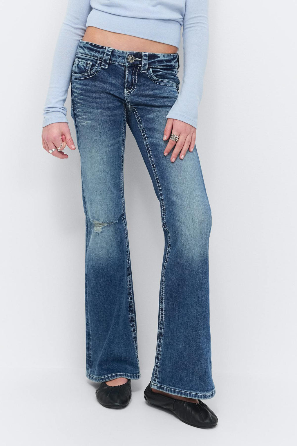 Y one knee destroy jeans