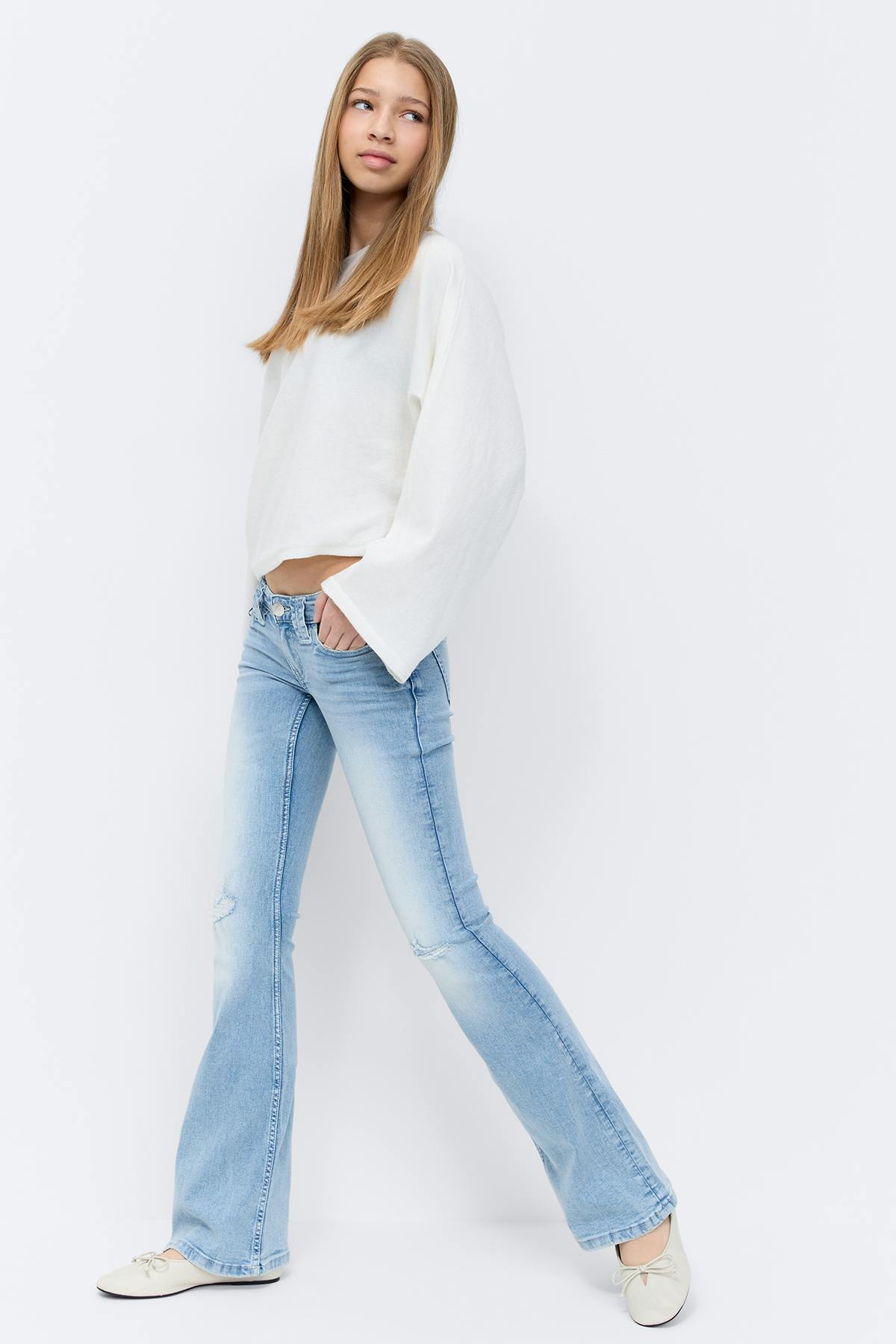 Y too clean flare jeans