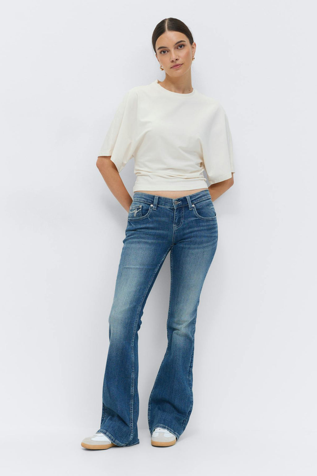 Ultra low bootcut jeans