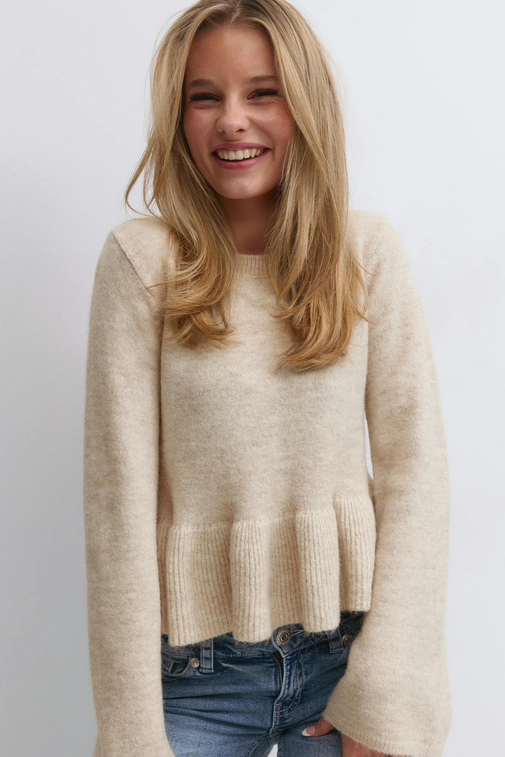Y knitted peplum sweater