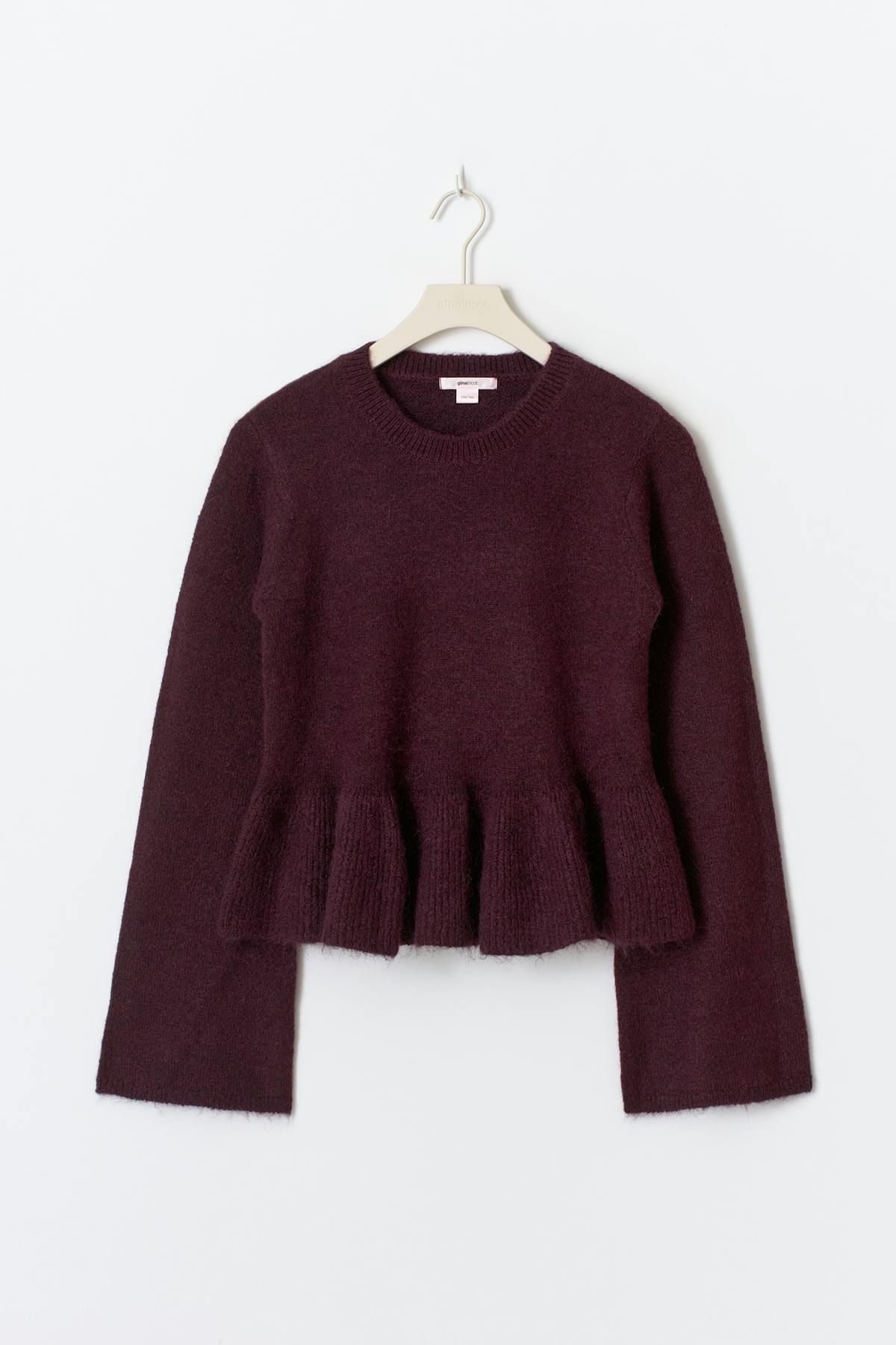 Y knitted peplum sweater