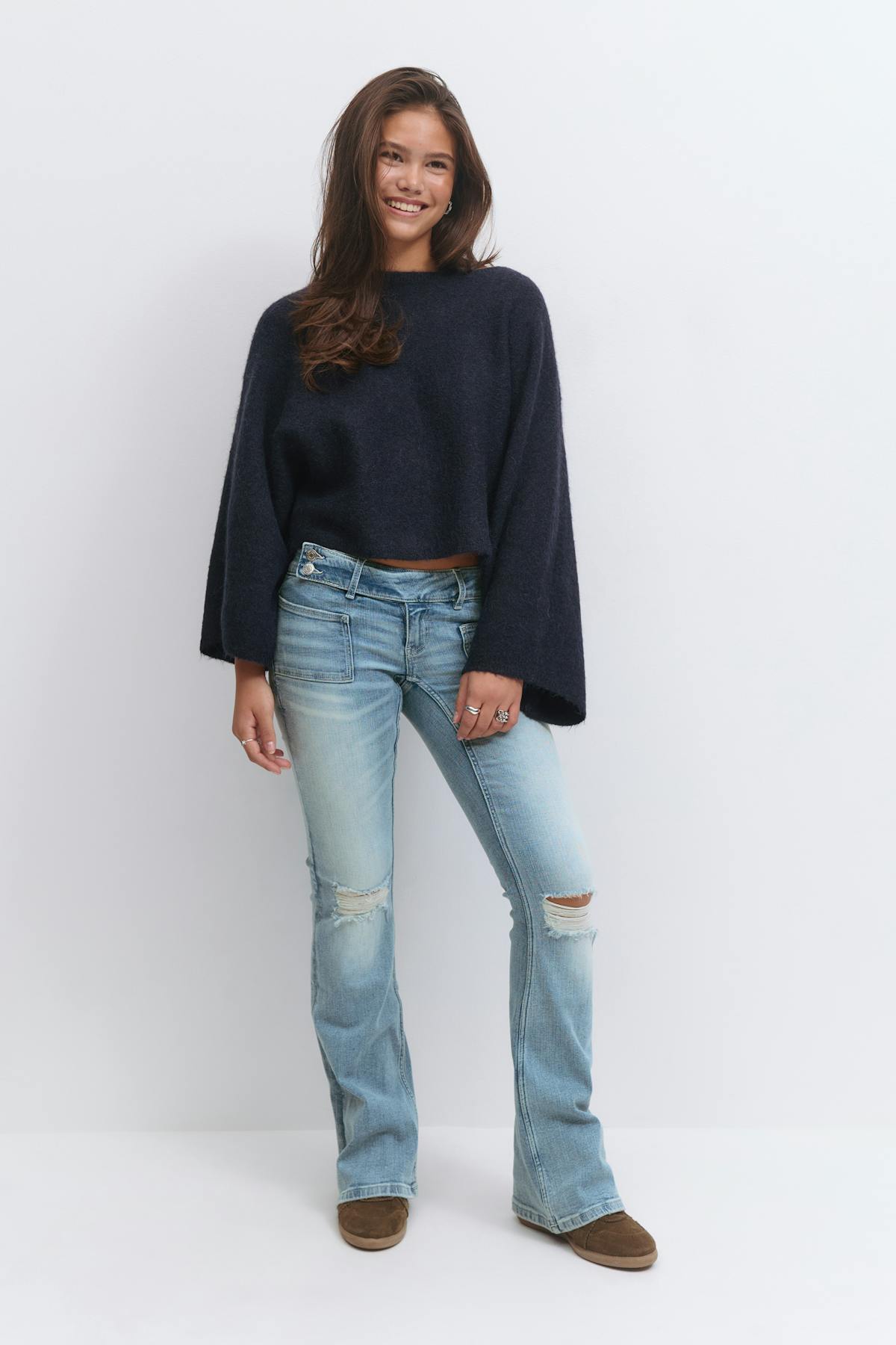 Y pleated flare jeans