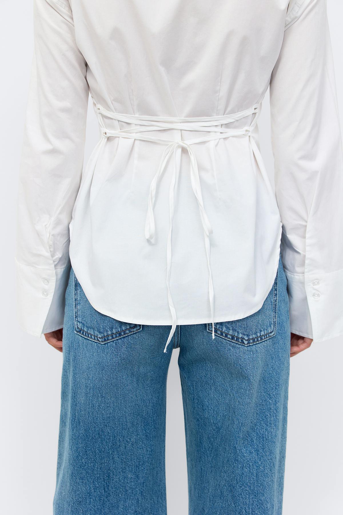 Shaped blouse