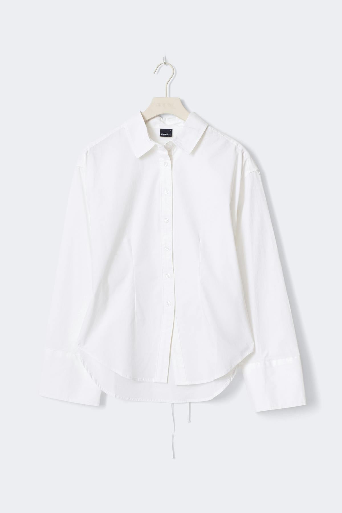Shaped blouse