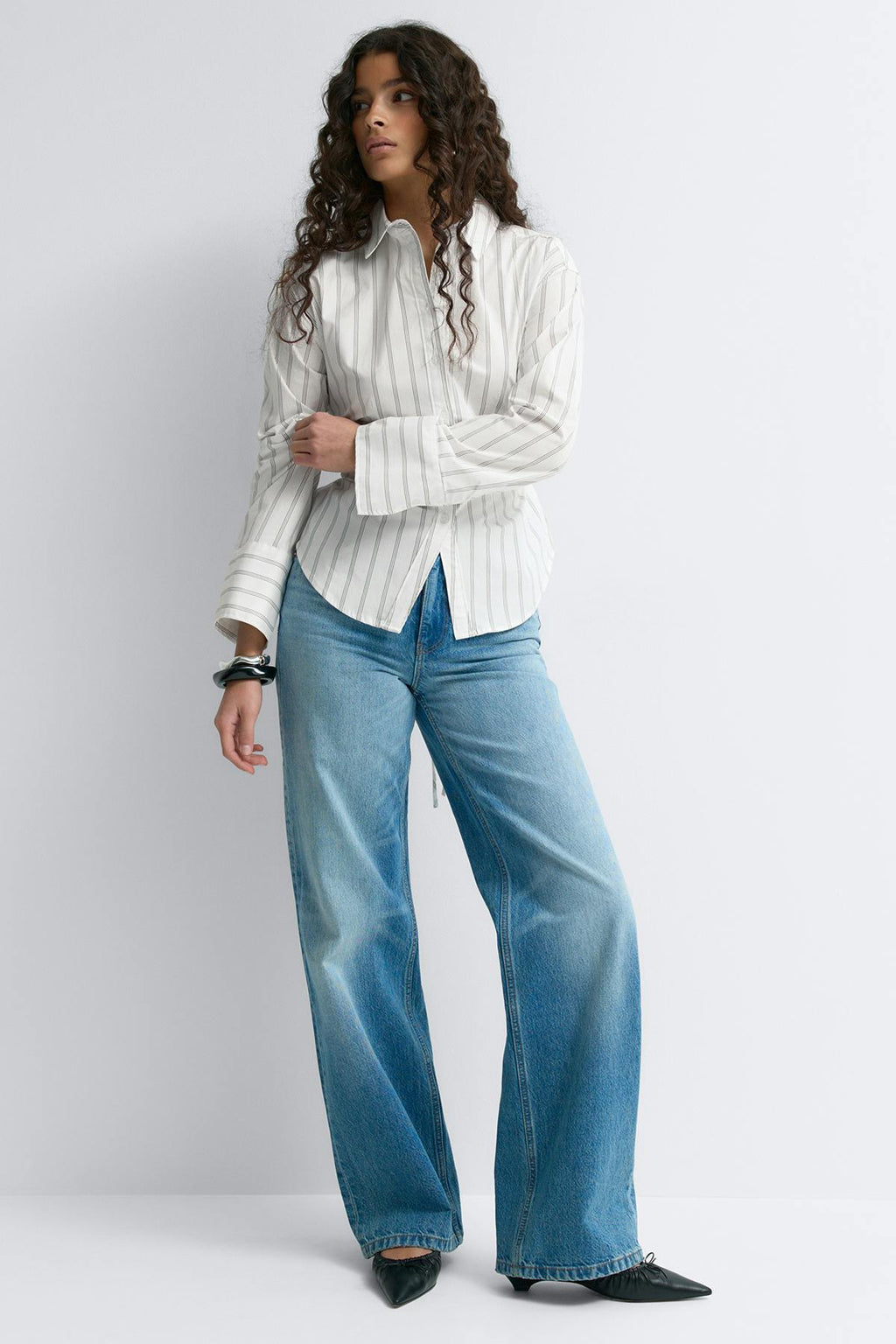 Shaped blouse