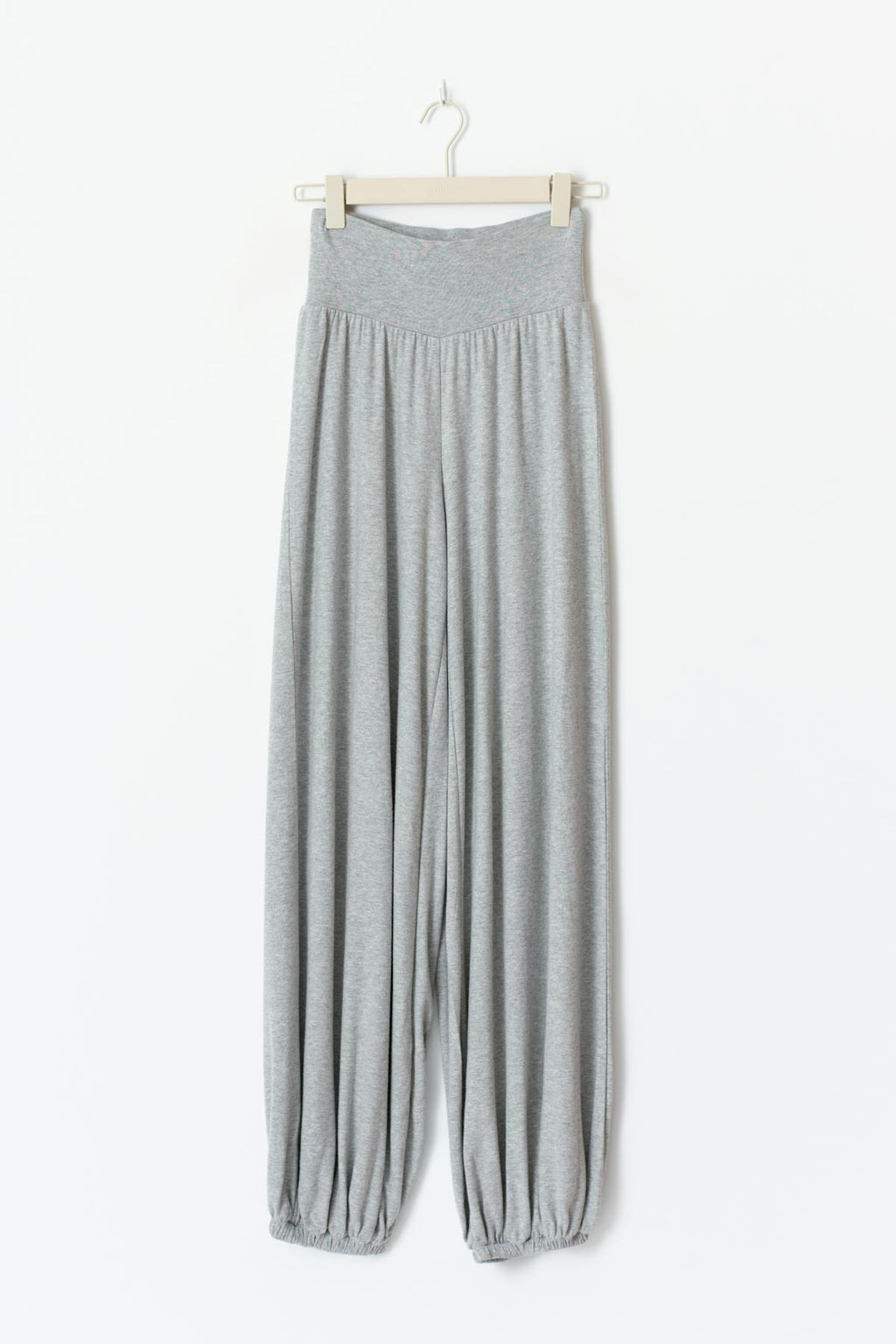 Balloon trousers