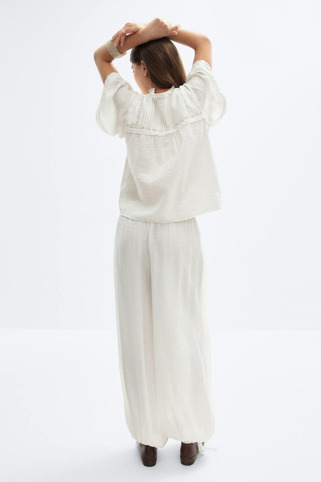 Sheer balloon trousers