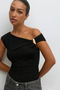 Metal detail top