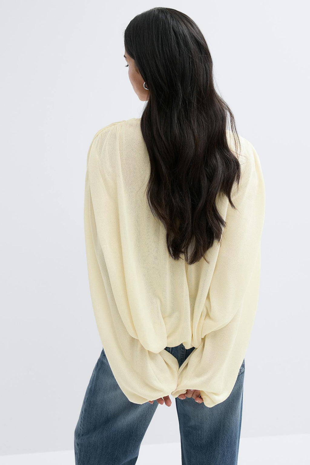 Knitted balloon top