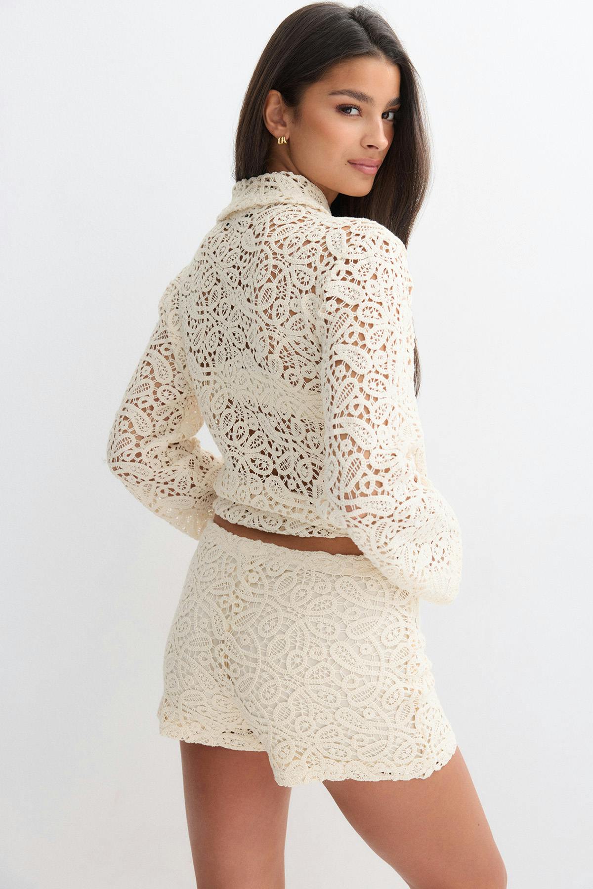 Knitted crochet shorts