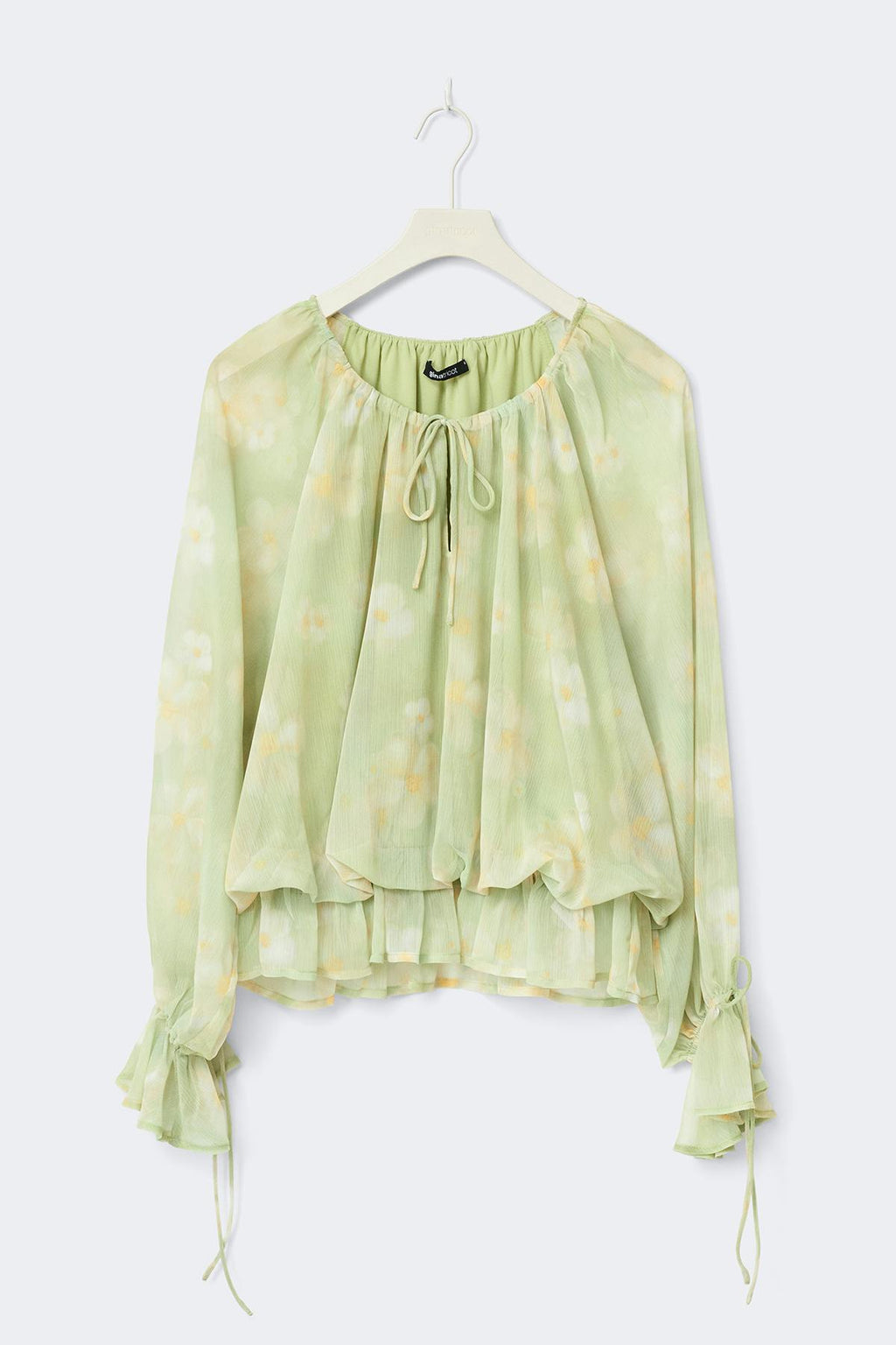Wavy blouse
