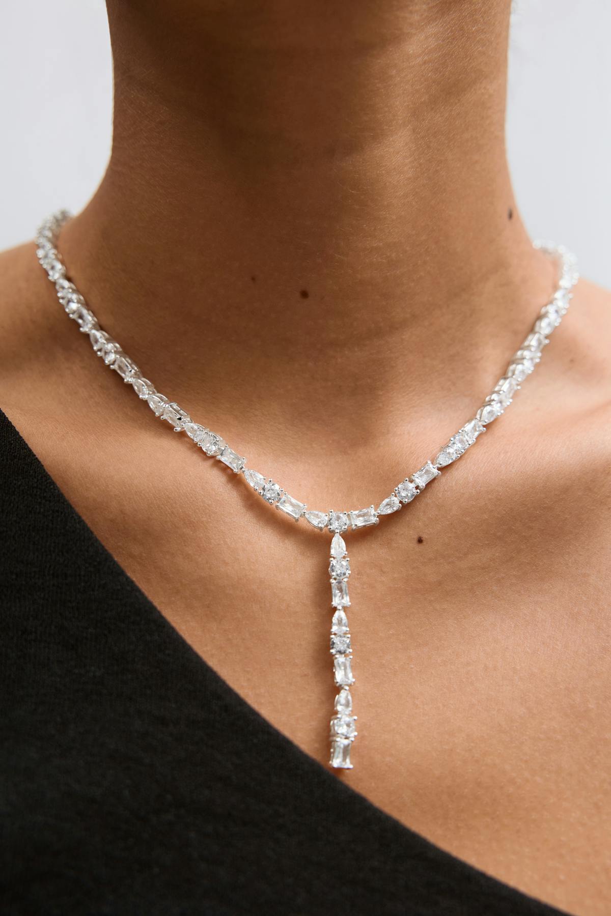 Rhinestone necklace