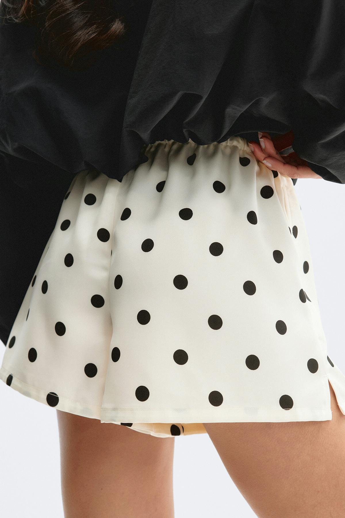 Satin drawstring shorts
