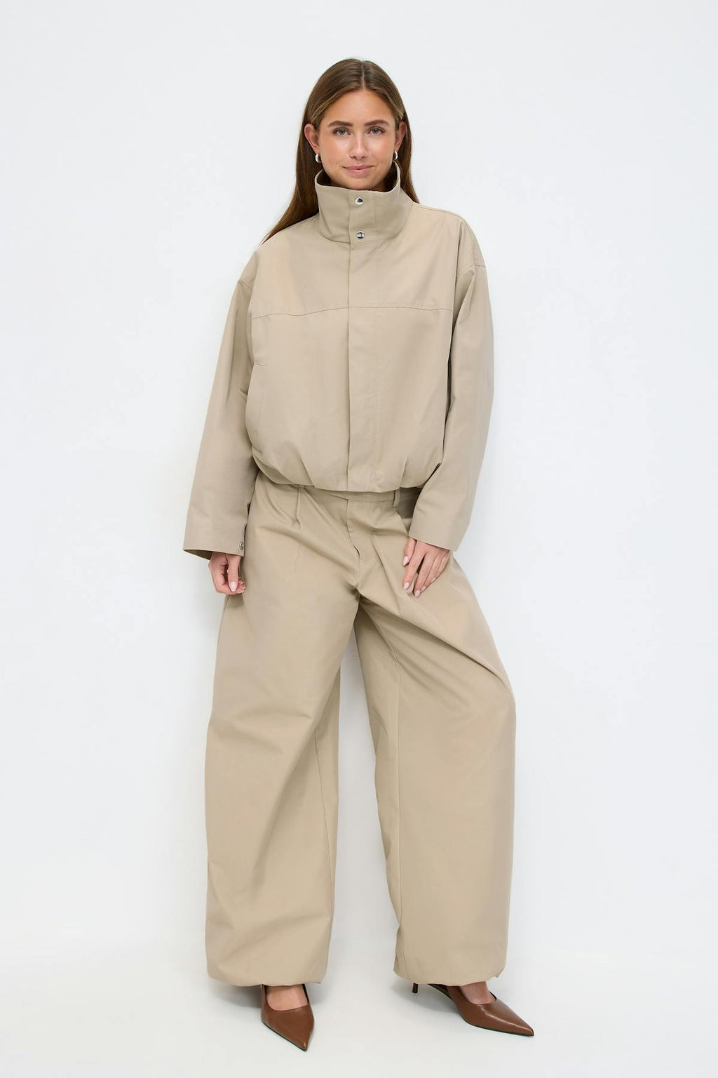 High neck short jacket