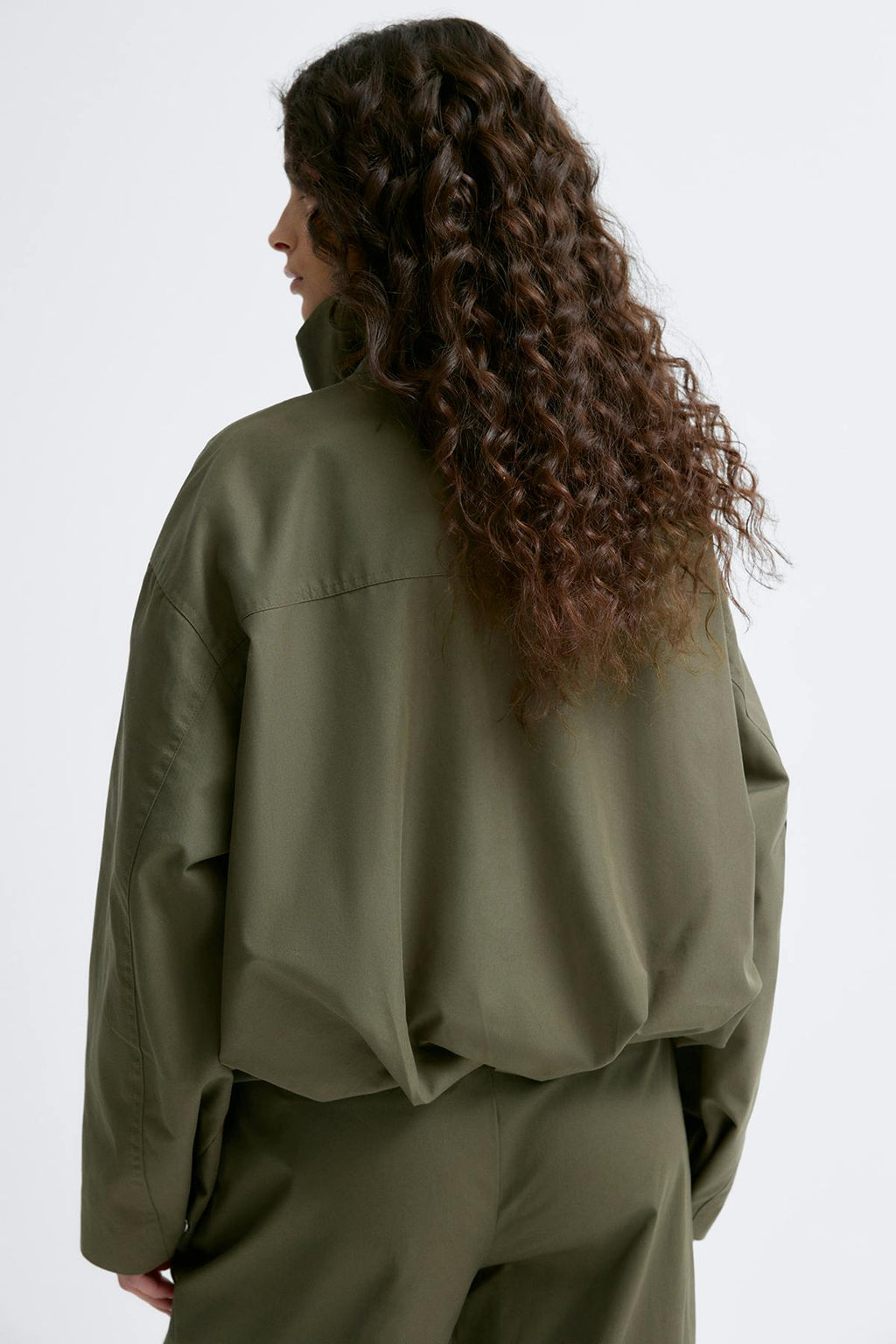 High neck short jacket
