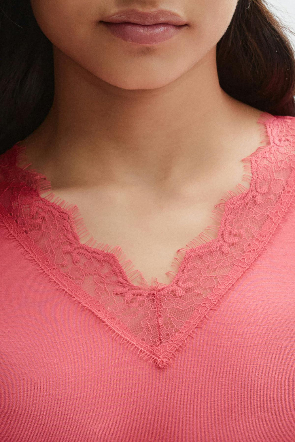 Y lace top