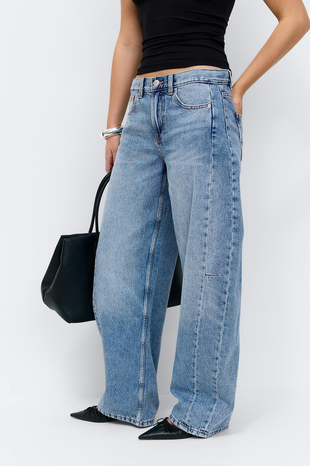 Balloon jeans