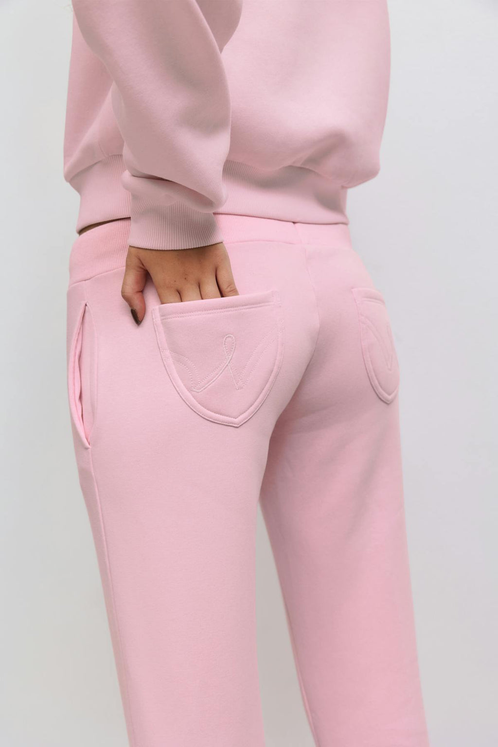 14+ x-tra low sweatpants