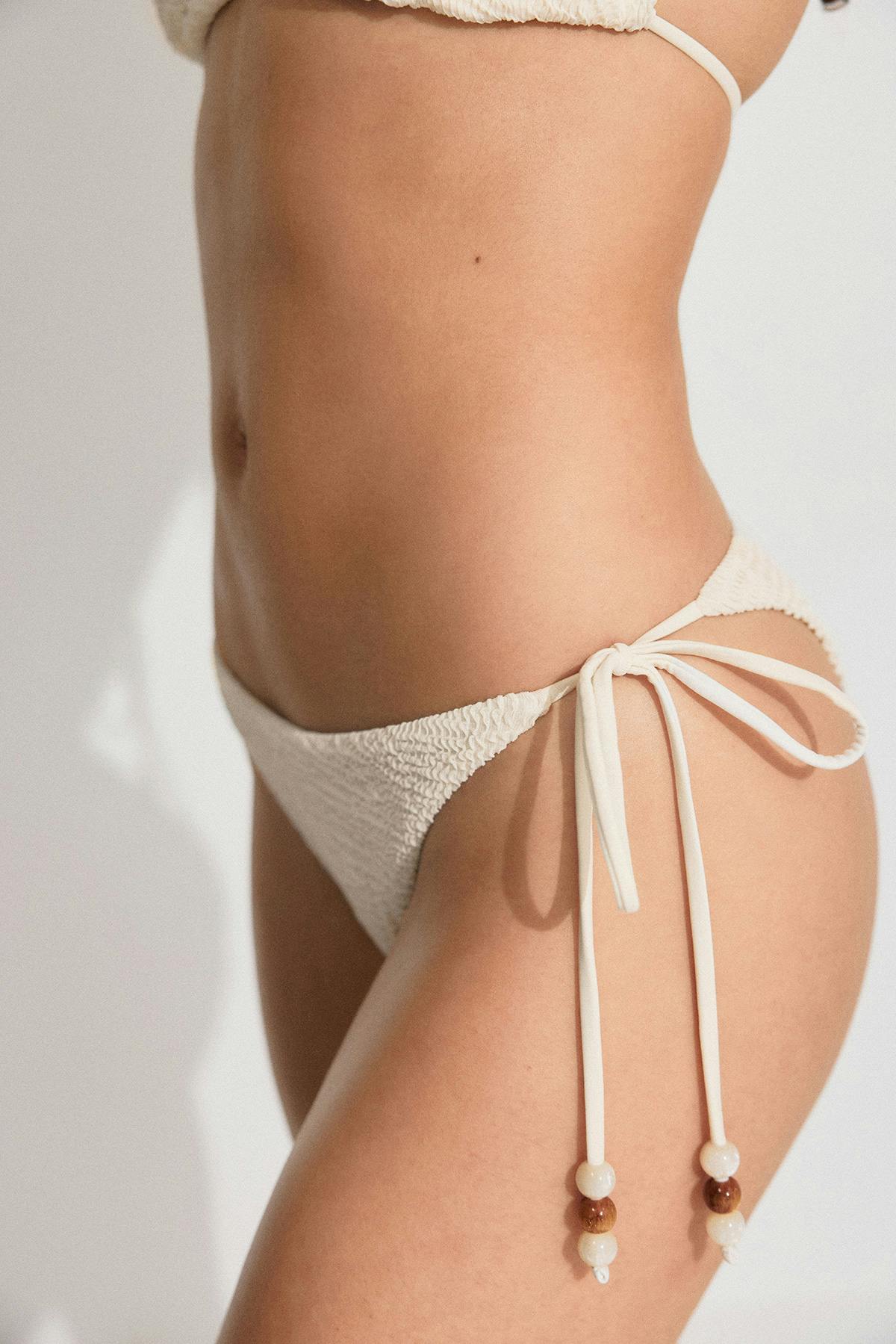 Bikini triangle brief