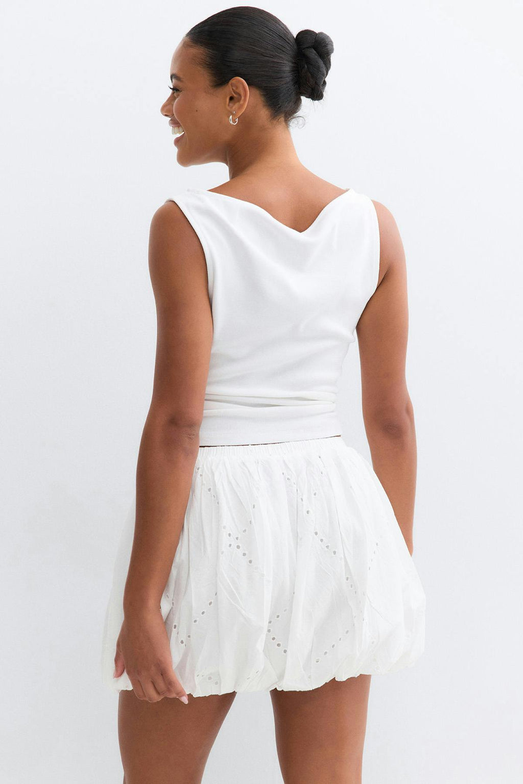 Embroidery skirt