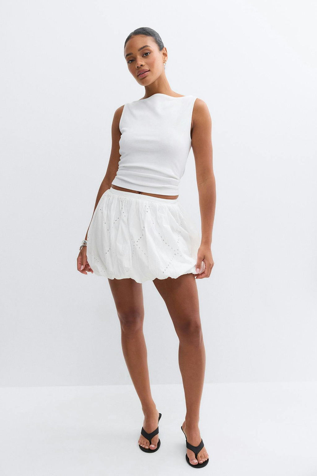 Embroidery skirt