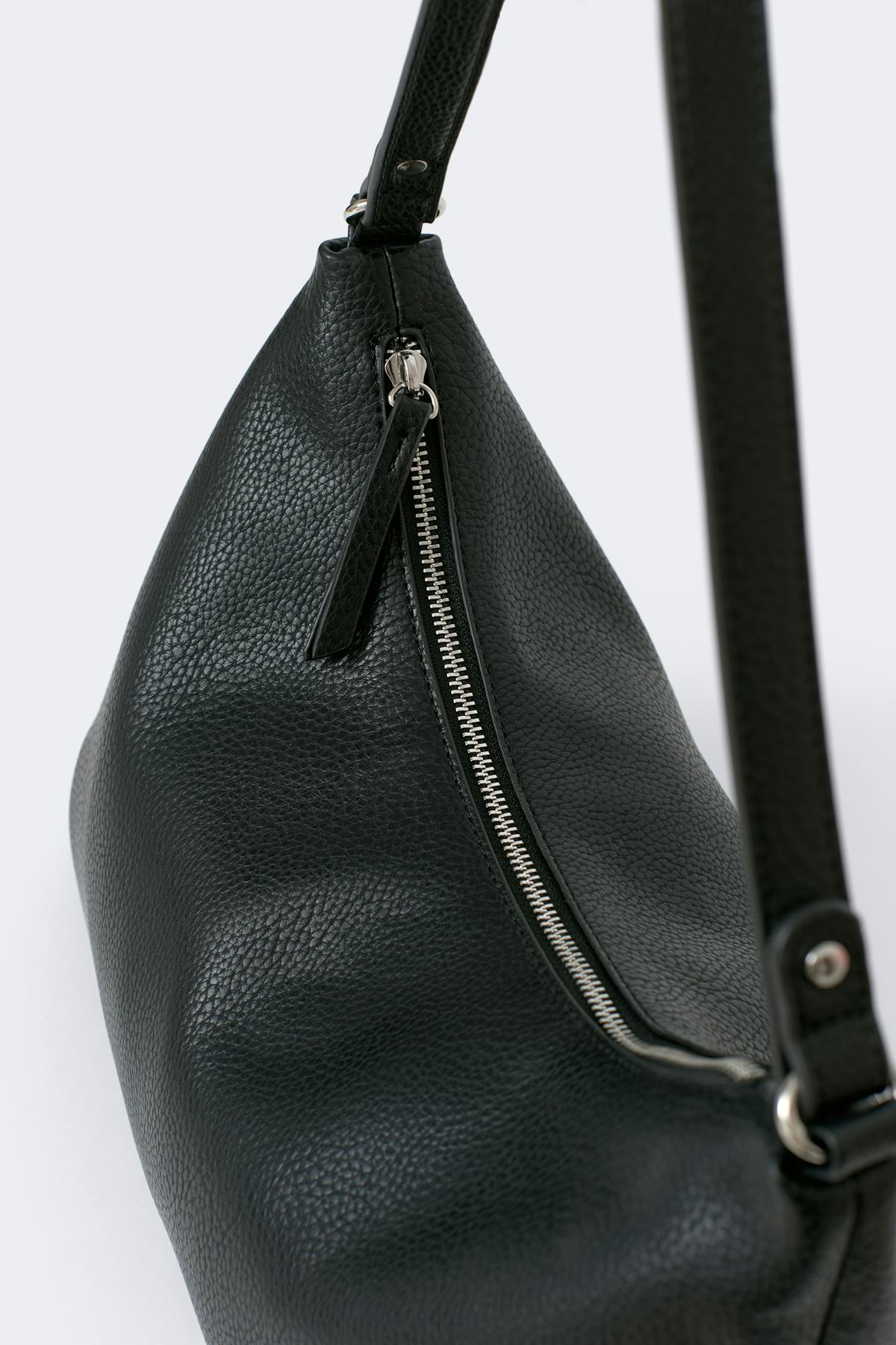 Slouchy shoulder bag