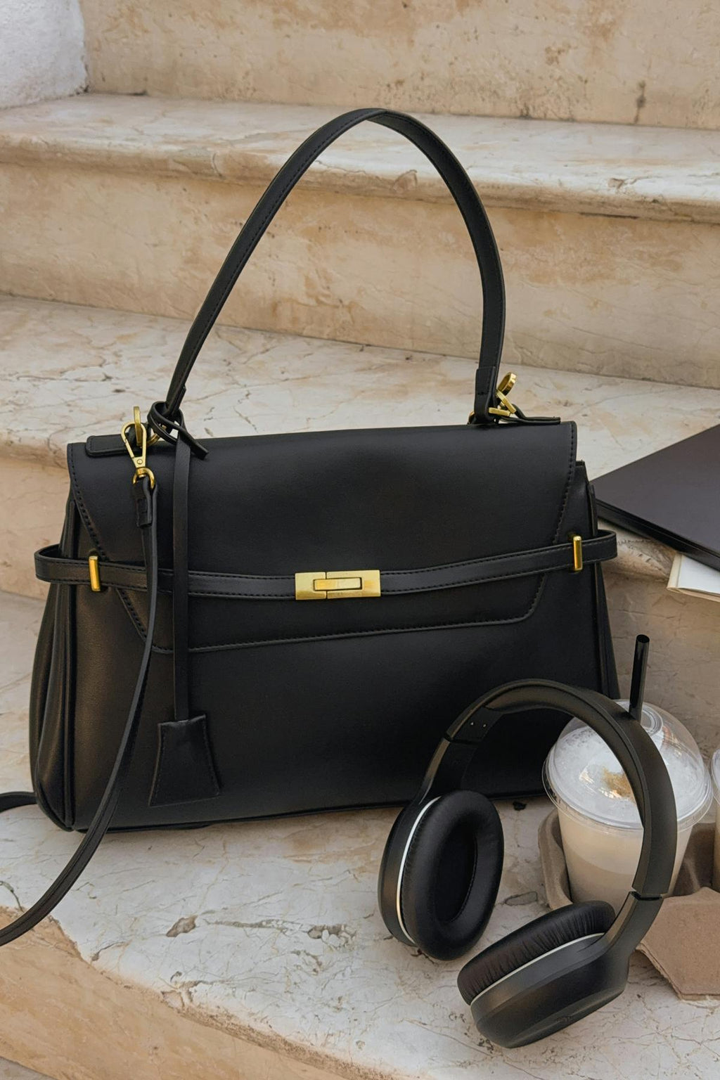 Relaxed bag