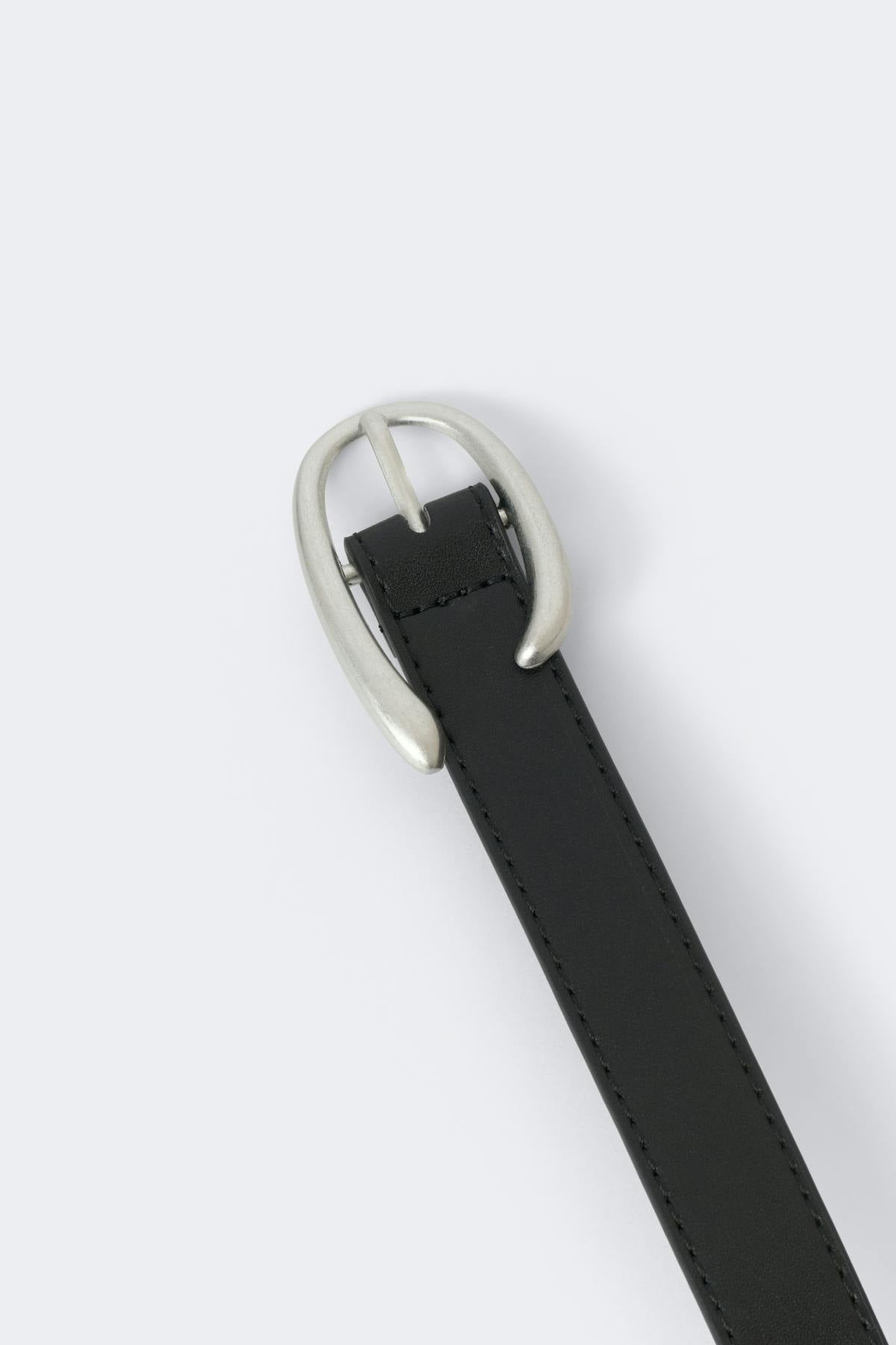 Waist buckle belt