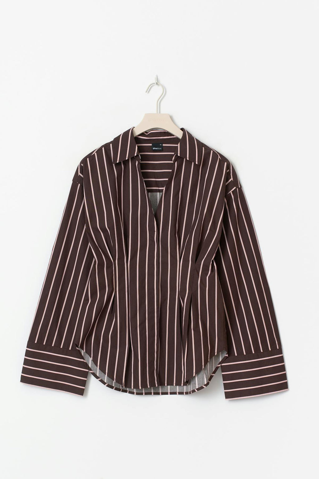 Shaped shirt
