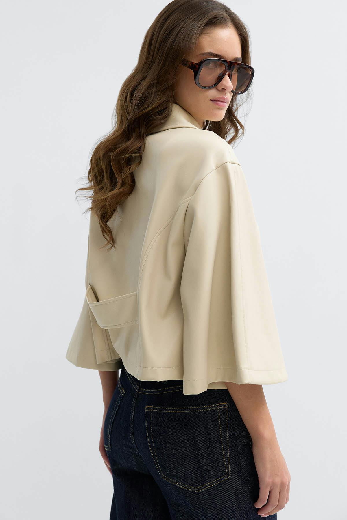 Pu cape jacket