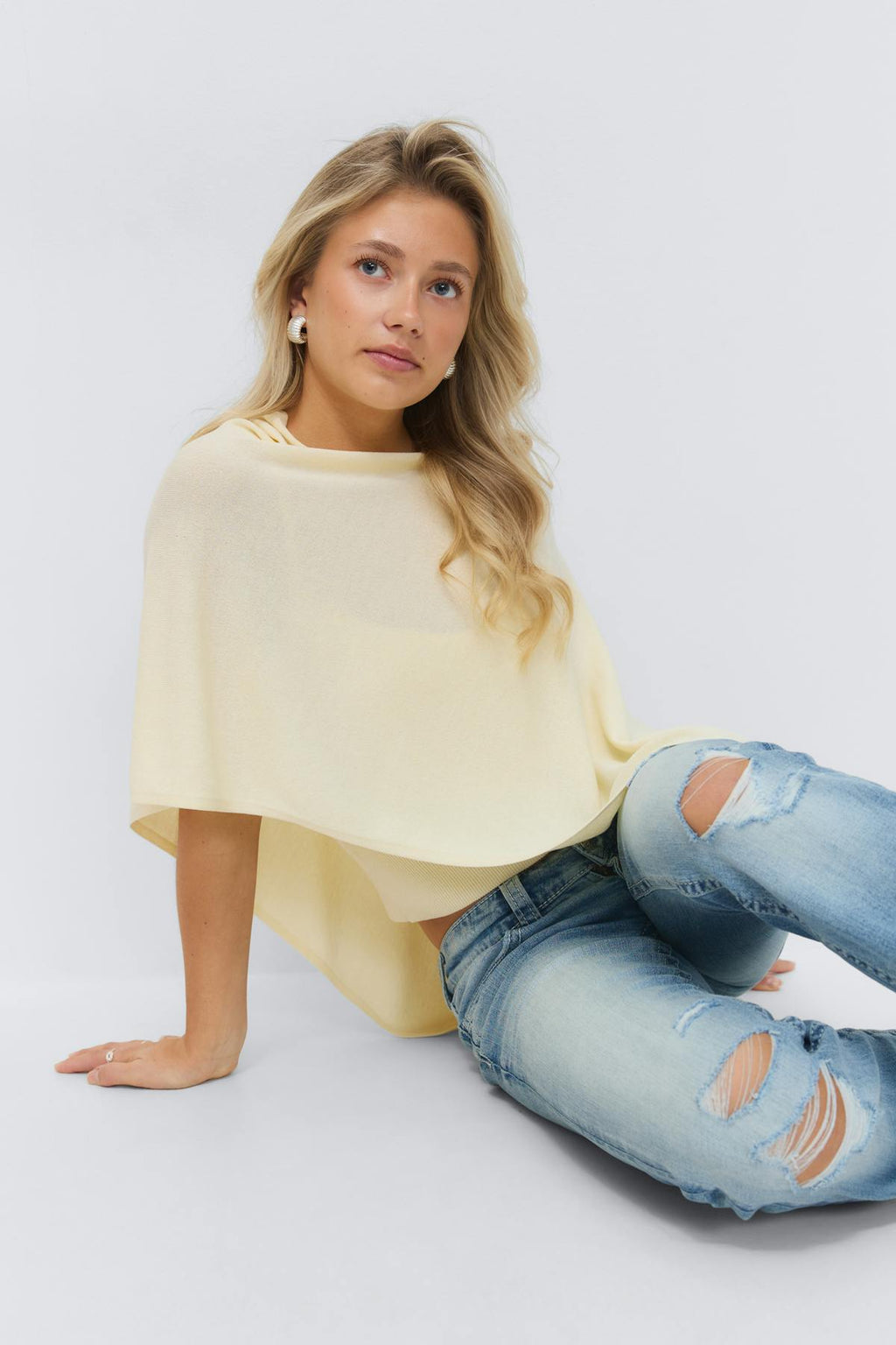 14+ knitted poncho