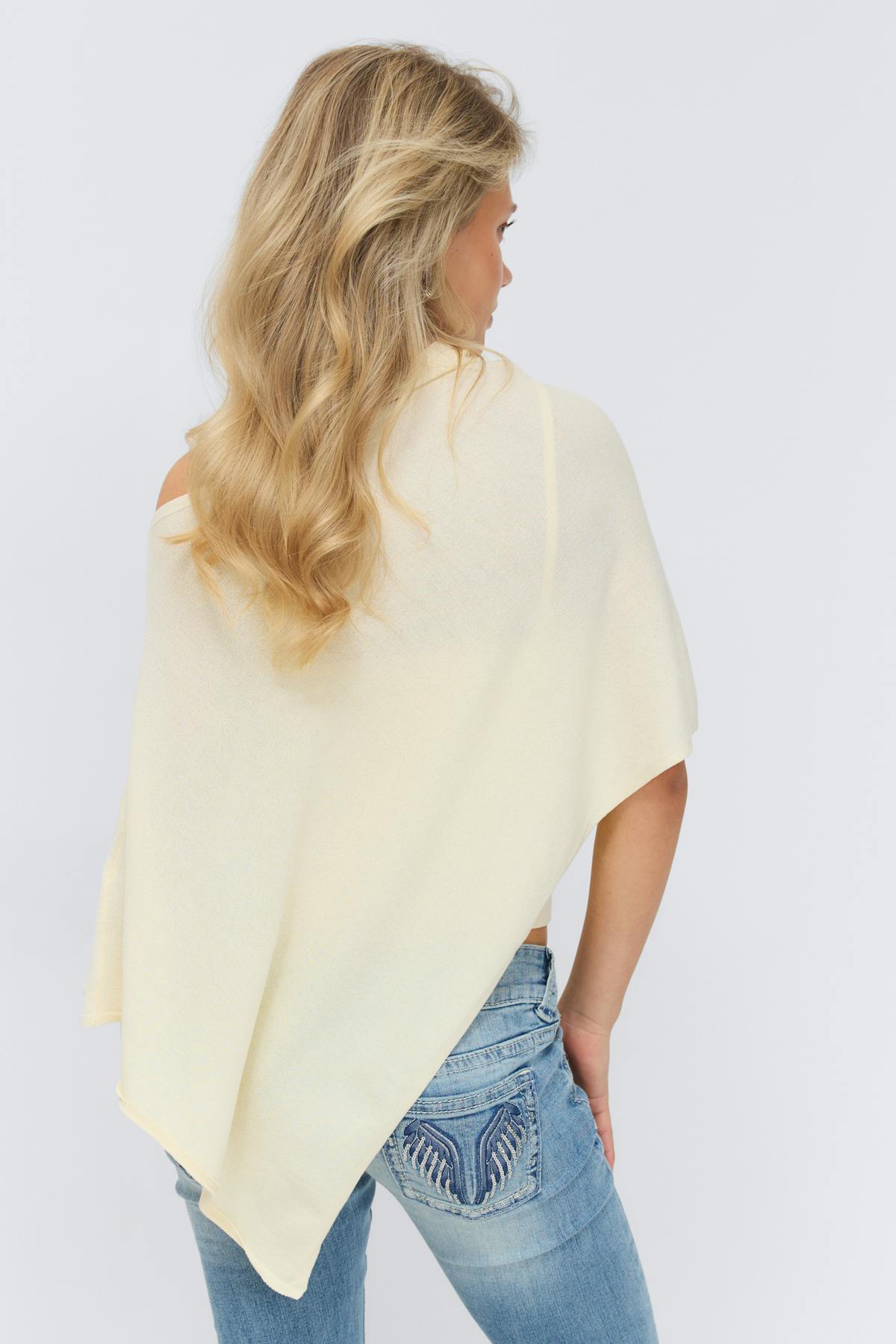 14+ knitted poncho