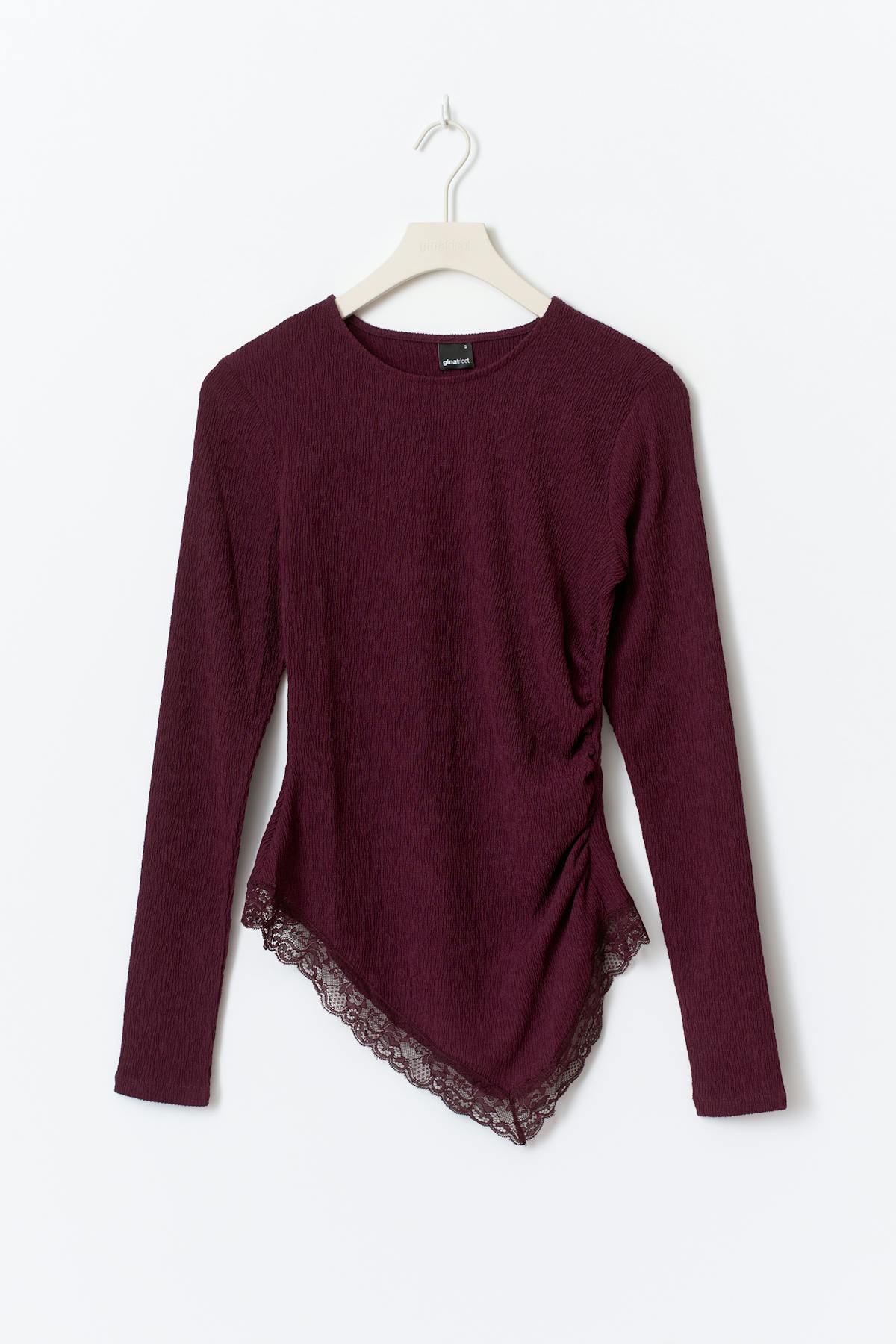 Asymmetric lace detail top