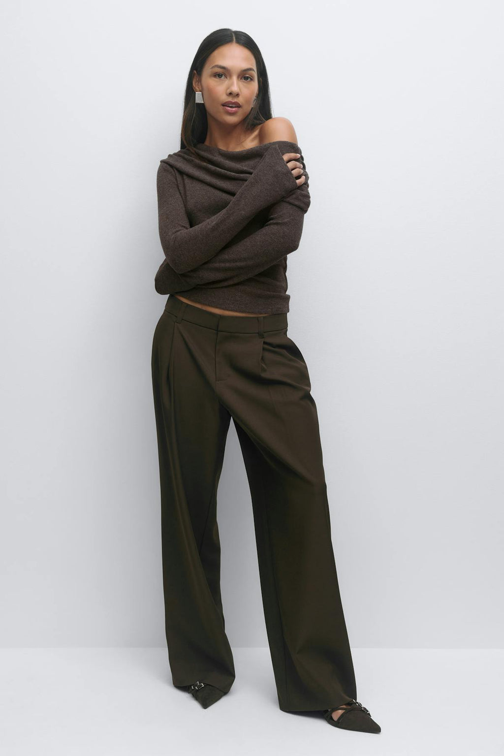 One shoulder top