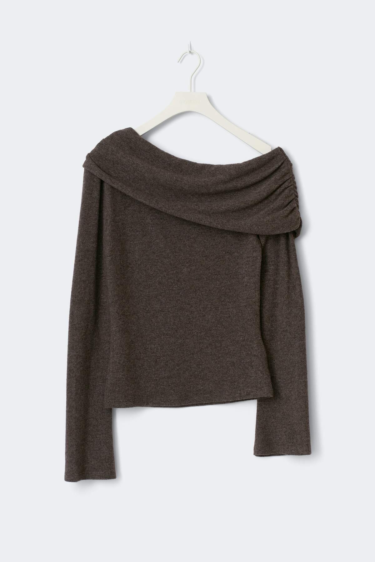 One shoulder top