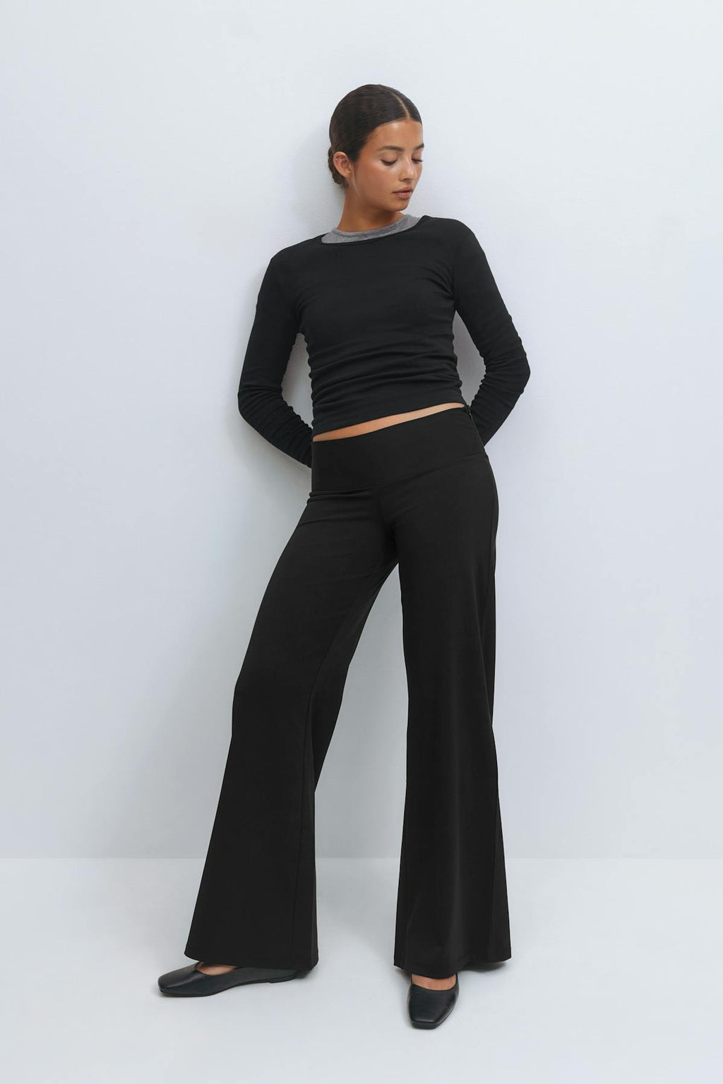 Low waist trousers