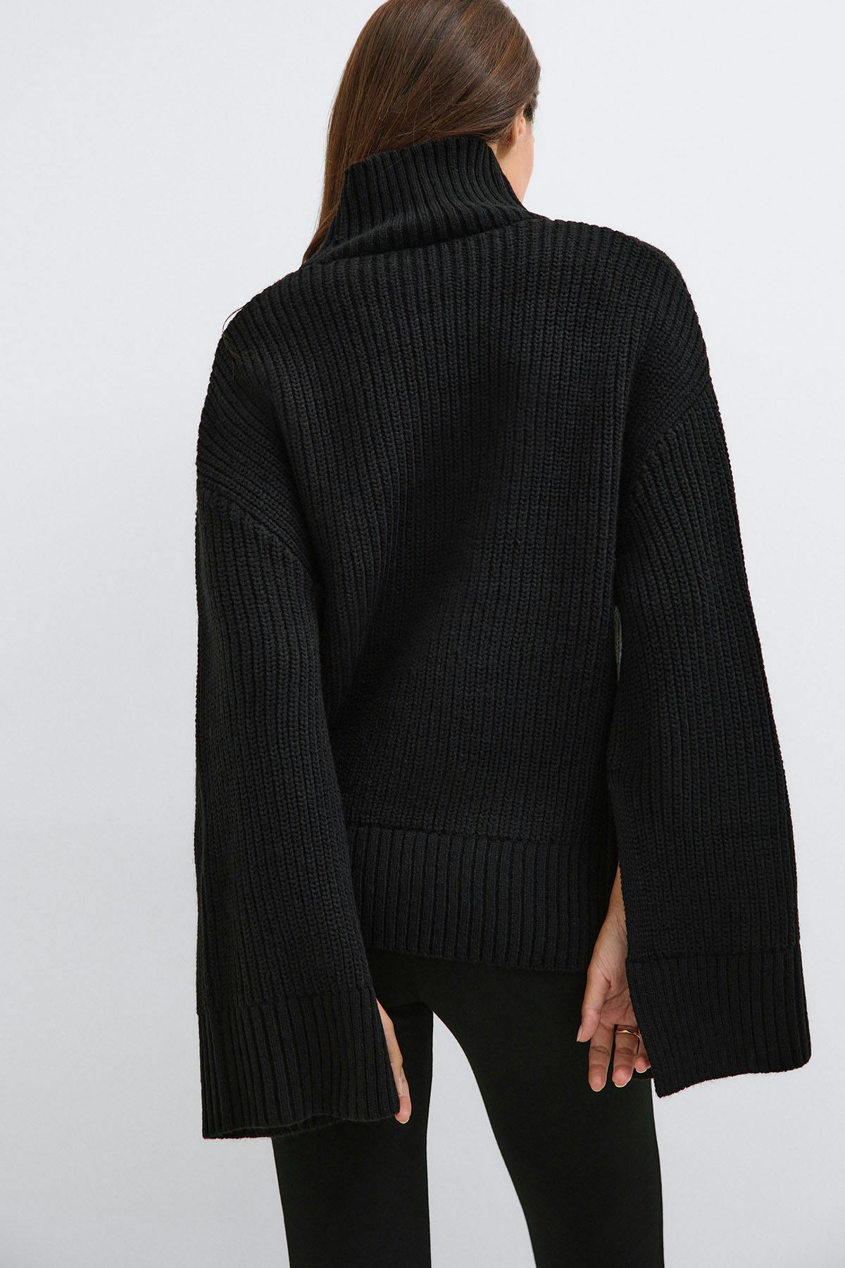 Knitted turtleneck sweater